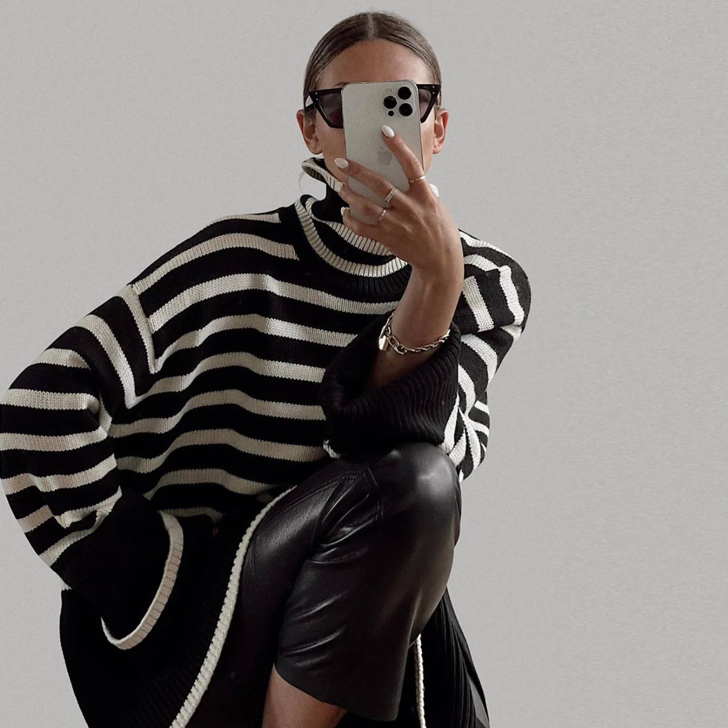 

Women's Sweater Casual Pullover Knitted for Fall/winter 2021 New Fashion Women's High Neck Knitted Striped Slit Sweater Top