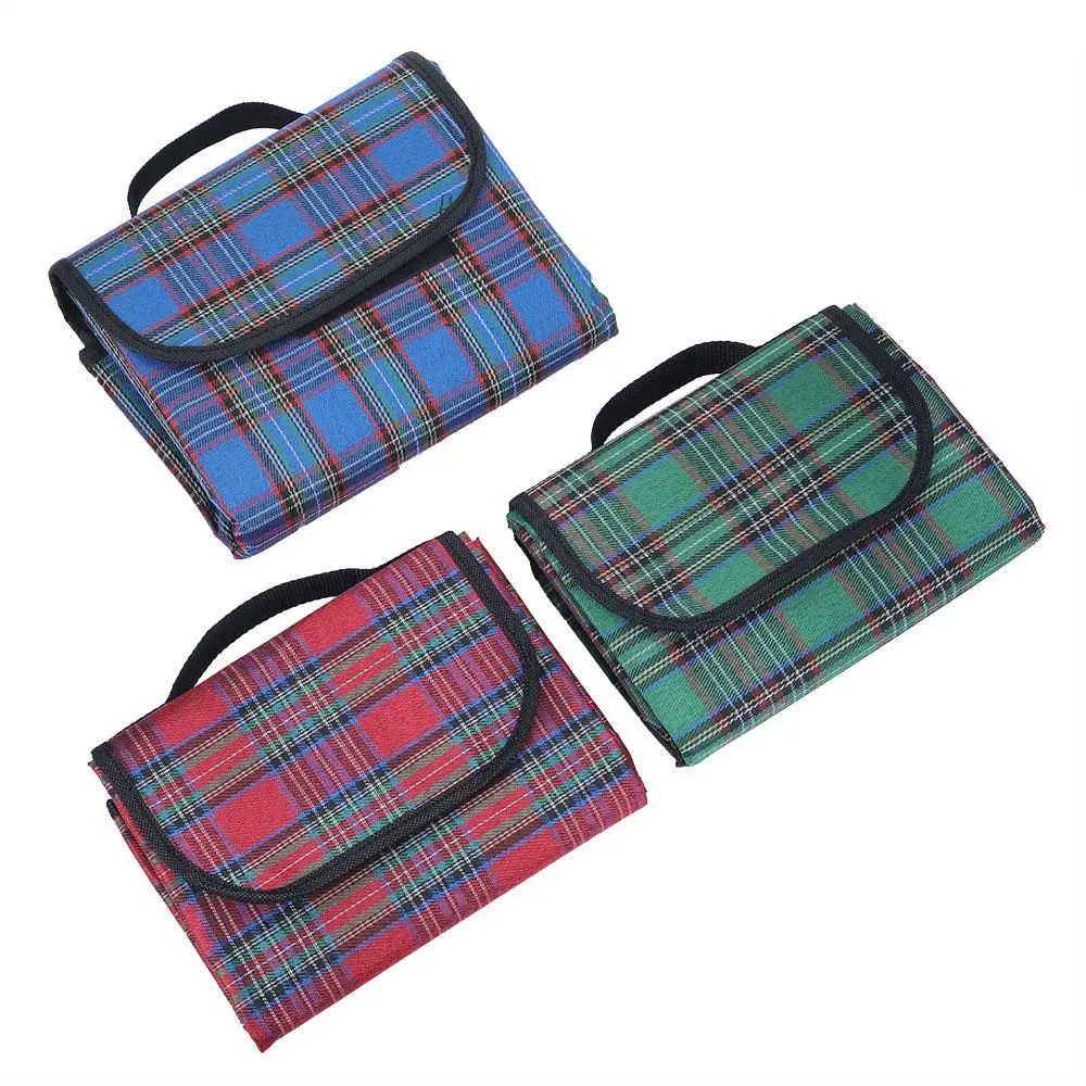 

Sturdy Moisture Resistant Pad Picnic Mat 150x200cm Multifunction Travel Outdoors Camping Cloth Picnic Pad Practical Stripe