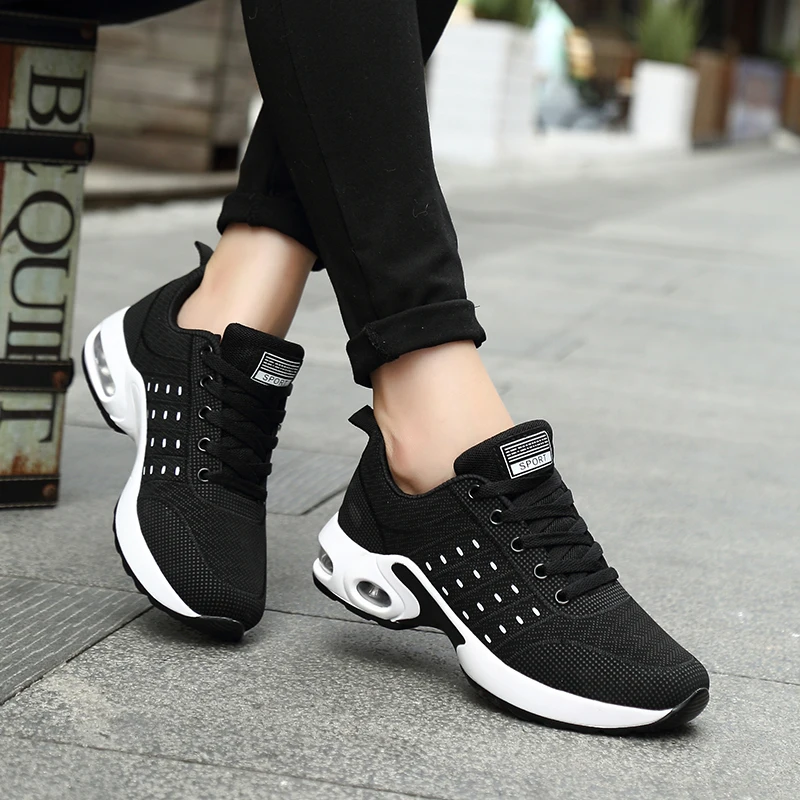 Женские теннисные туфли новинка 2019 женские Женская Удобная спортивная обувь для