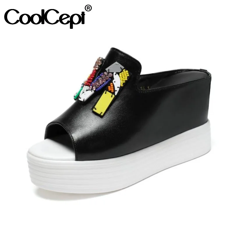 CoolCept/женская летняя обувь Босоножки на танкетке из натуральной кожи с принтом