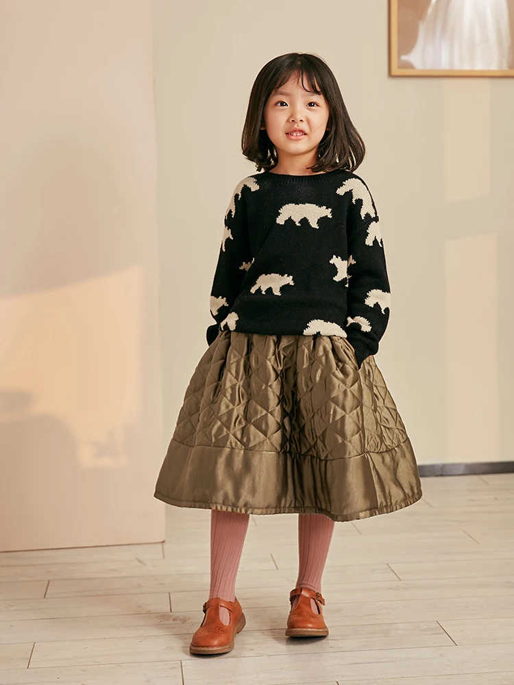 Осенне зимний детский свитер SUMCICO черный из хлопка и шерсти с белым медведем для