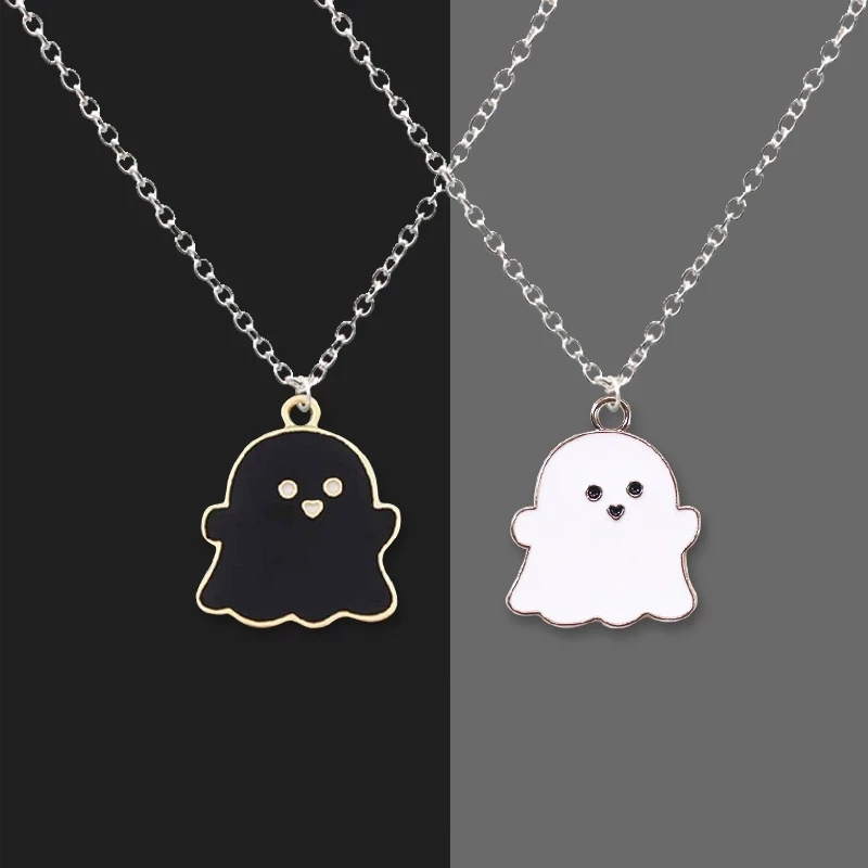 

Innovative Cute Black And White Ghost Pendant Necklace Women And Men's Couple Necklaces Valentine's Day Jewelry Gifts