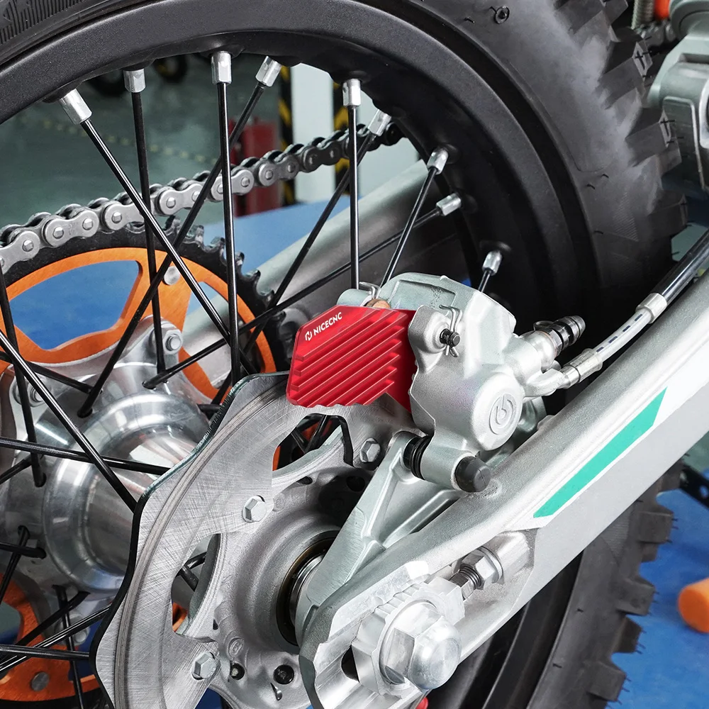 Задний тормозной теплоотвод NICECNC кулер для газового газа EC 200 250 300 09-15 Ranger XC 18-20 250F