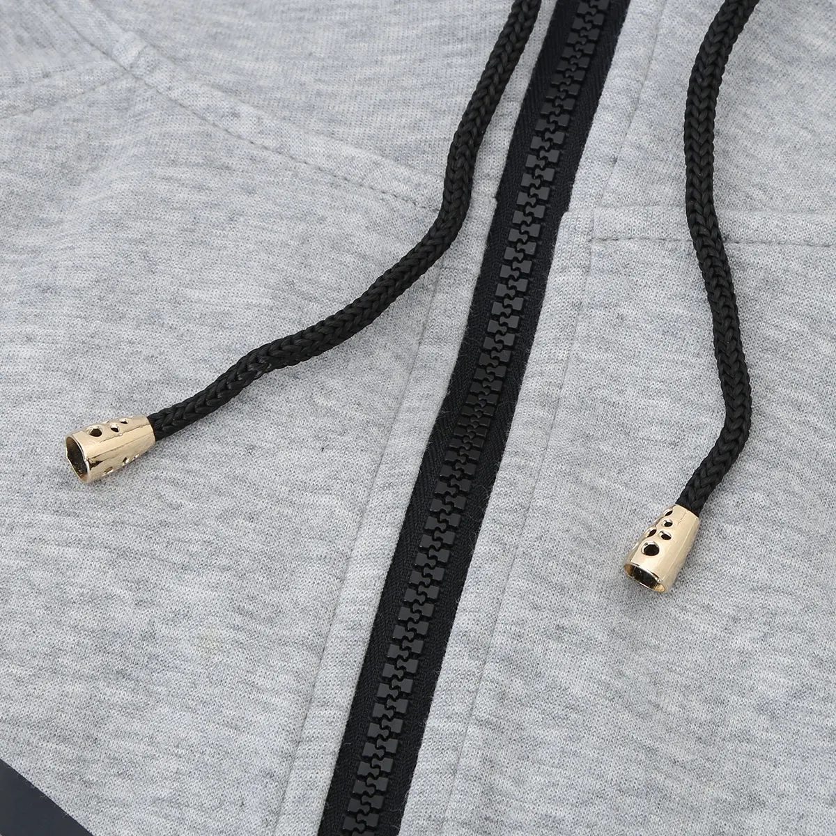 

50Pcs Bell Shape Cord Locks Stopper Hollow Out Conical Cord Rope Locks Fastener Ends Stopper for Clothes Bags Shoelace Lanyard