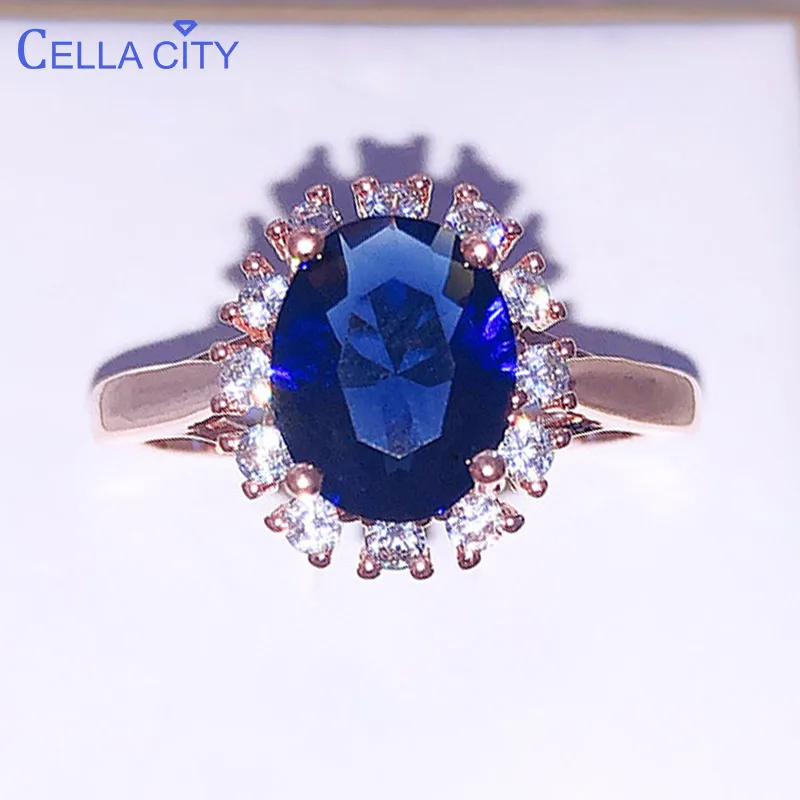 Женское кольцо из серебра 925 пробы с овальным голубым сапфиром|Кольца| |