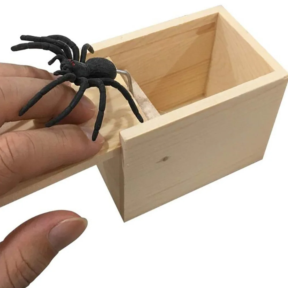 

Funny Scare Box Wooden Prank Spider Hidden In Case Great Quality Prank-Wooden Scarebox Interesting Play Trick Joke Toys Gift