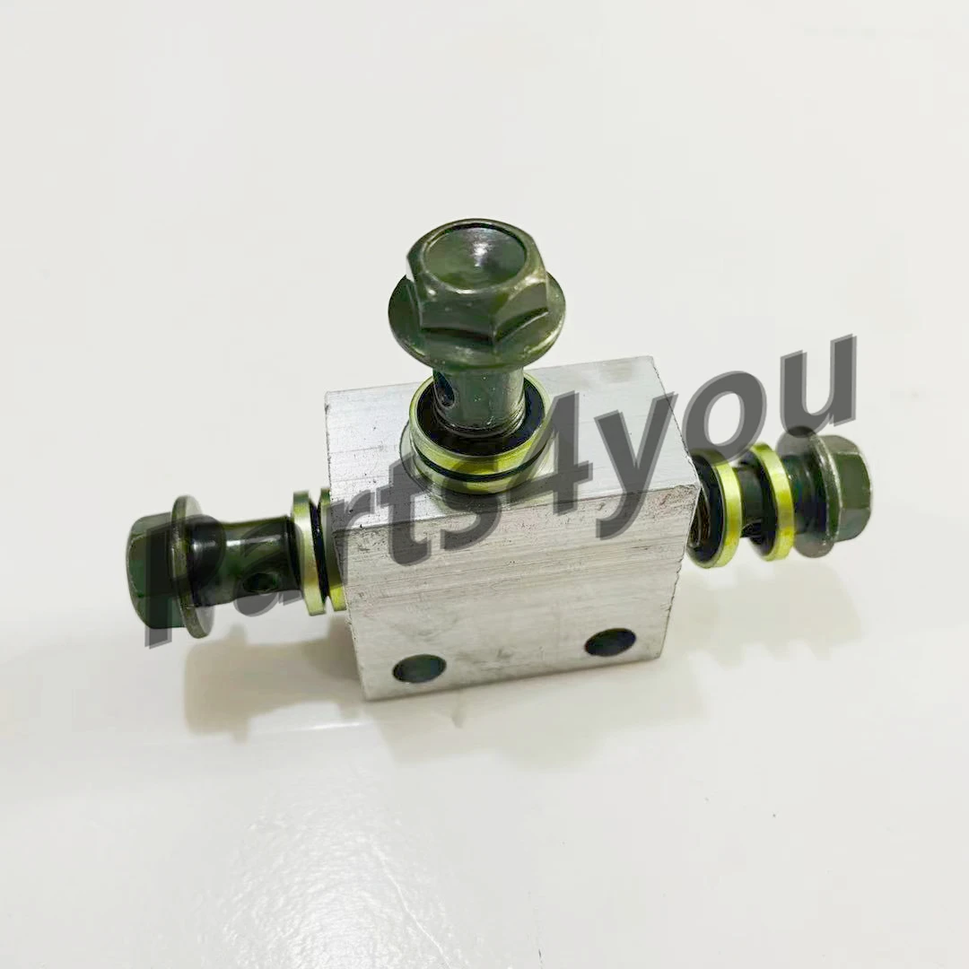 

FRONT BRAKE CYLINDER JOINT with bolt Stels 500 K/GT 500CC Kazuma Jaguar ATV UTV C500-8301701 LU018659