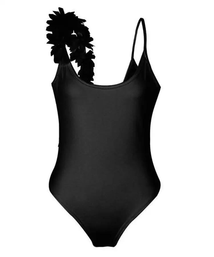 

2021 Swimsuit Year New Sexy Hot Springs Flowers Complex Deep v Small Chest Steel Holding Together Bikini Girl