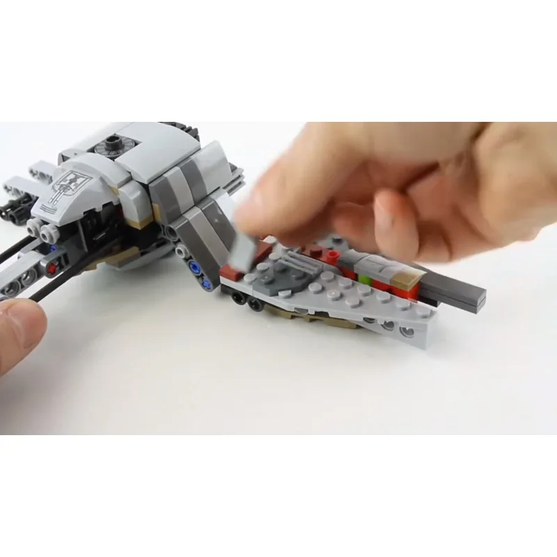 

773pcs Star Wars Defense of Crait Building Blocks Toy Bricks kids gift