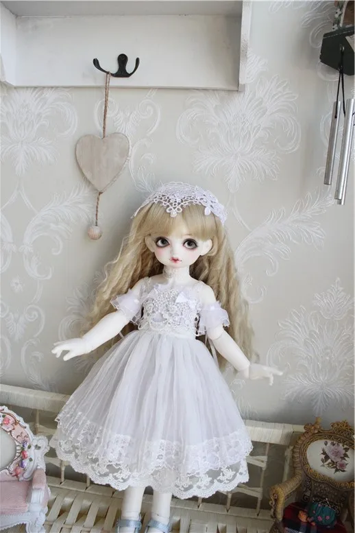 

Dolls & Accessories