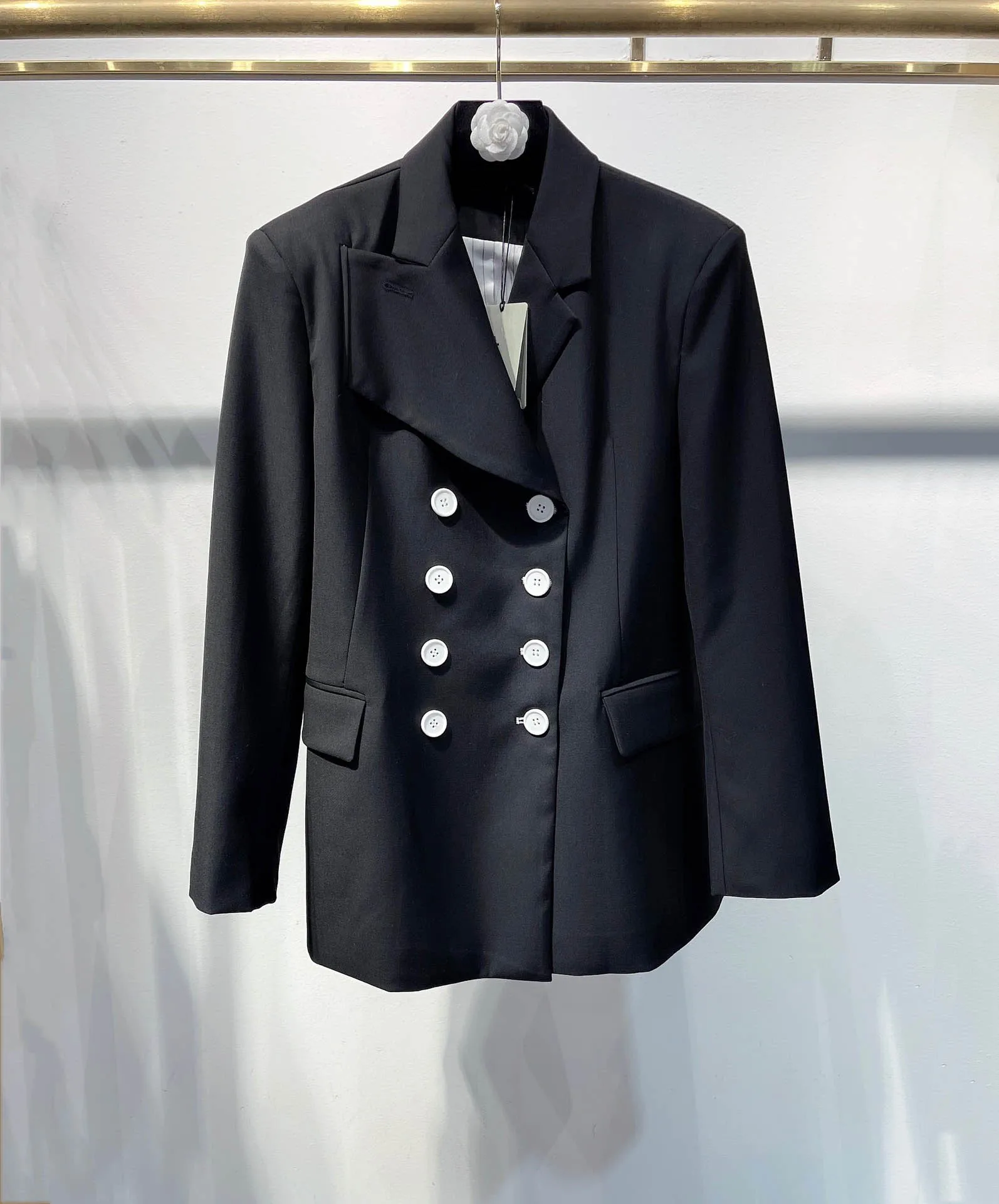 

Высококачественный черный Блейзер, пальто для женщин, свободный костюм с 3D вырезом, двубортные шерстяные приталенные пальто для женщин, зим...