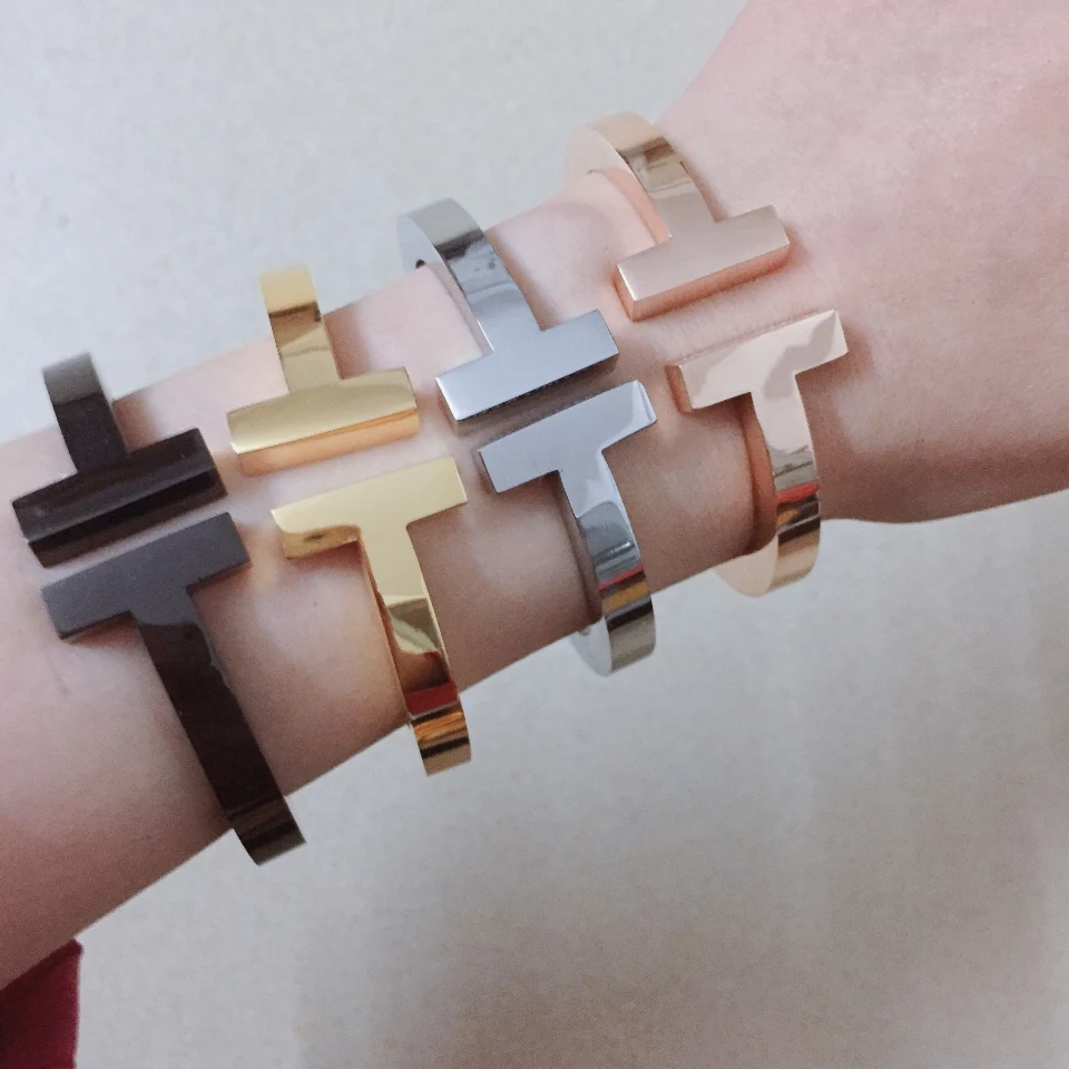 4 цвета Мода известная марка ювелирных изделий Начальная буква браслет тяжелый