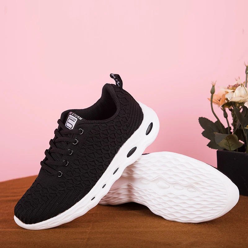 

Summer Ladies Running Shoes Breathable Gym Shoe For Women Super Light Womens Walking Shoes Comfortable Sports Shoe Girls