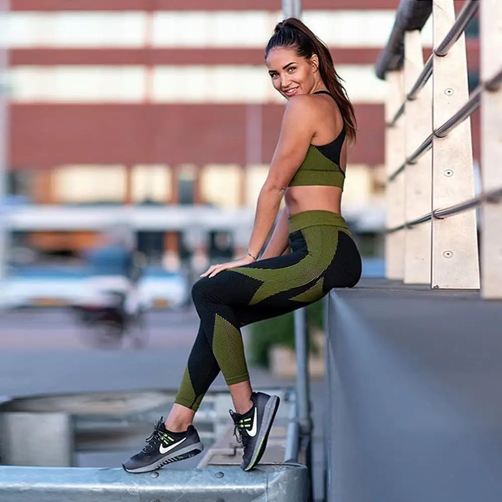 

Sexy Gym Sports Suit Two Pieces Set Back Cross Crop Tops And Leggings Sets Fitness Workout Seamless Sets Women Active Wear