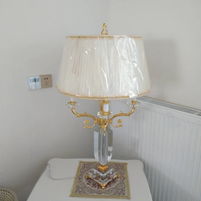 Настольная лампа в европейском стиле для гостиной Большой Диван модель