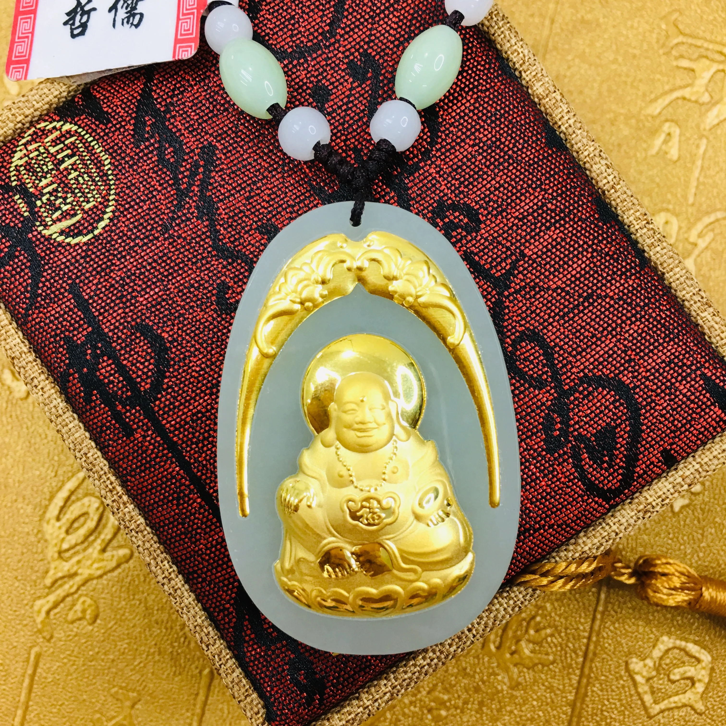 

Send A-level certificate Large section of natural Hetian white jade inlaid 24K gold three-dimensional Guanyin laughing Buddha pe
