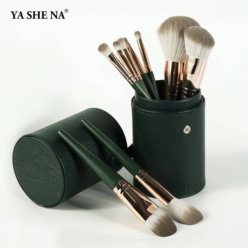 

14pcs Lvyun Classic Makeup Brush Set Soft Wooden Handle Beauty Tool Brush Makeup Brush