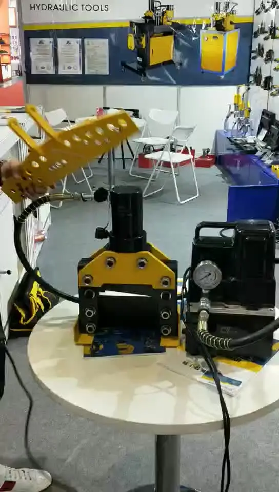 

CWC-150 copper busbar cutting machine