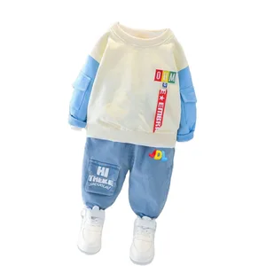 Новинка, одежда для маленьких мальчиков и девочек на весну и осень, Детская Хлопковая Повседневная футболка, джинсы, 2 шт.компл., модный костюм для малышей, детские спортивные костюмы