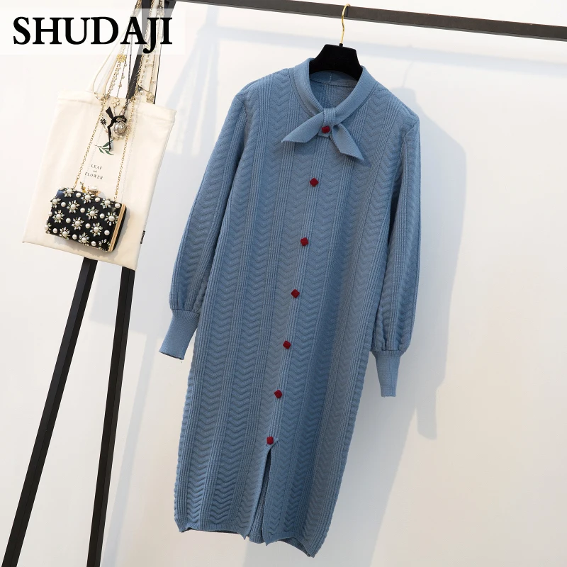 Женское трикотажное платье средней длины свободное большого размера с длинными