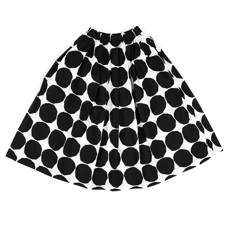 

Dark black wind black and white dot covered crotch medium length skirt high waist A-line big swing umbrella skirt female