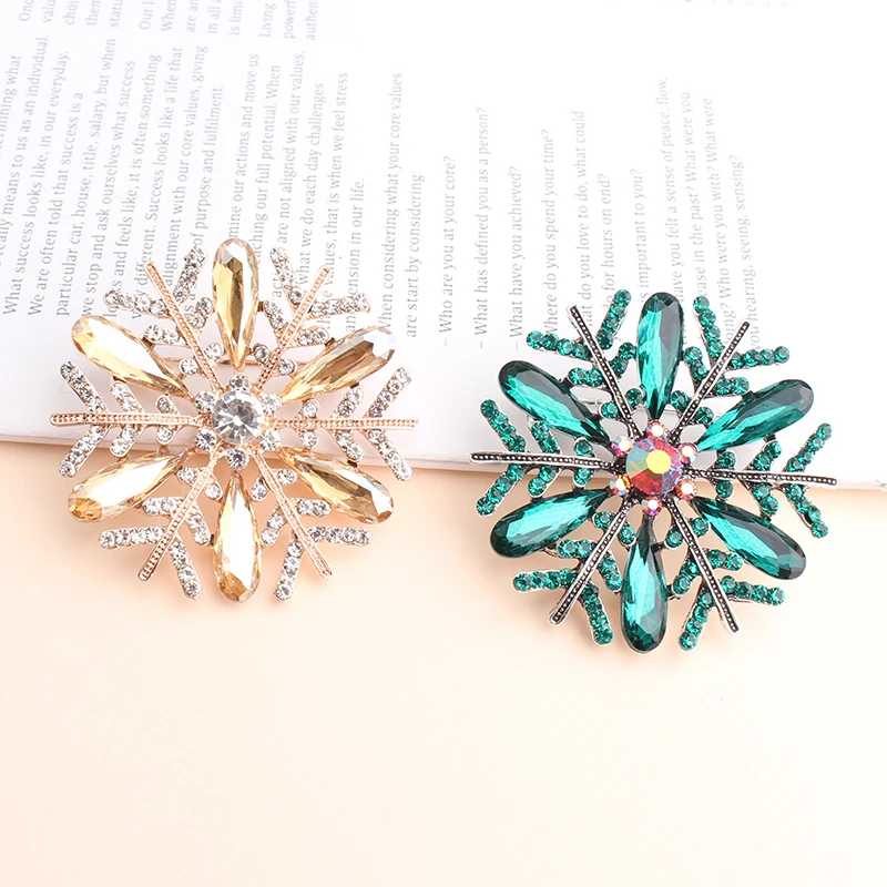 Pomlee Green/стстены разы Броши Снежинка Для женщин модное пальто корсажное украшение