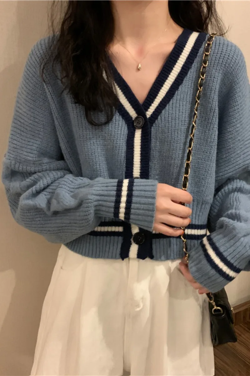 

Autumn and Winter New Design Sense Knitwear Long Sleeve V-neck Sweater Short Cardigan Top