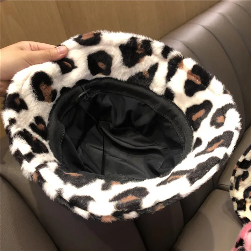 

Autumn Winter Panama Hat for Women Faux Fur Bucket Hats Cow Print Plush Velvet Warm Panama Hat Fisherman Hats Vacation Cap