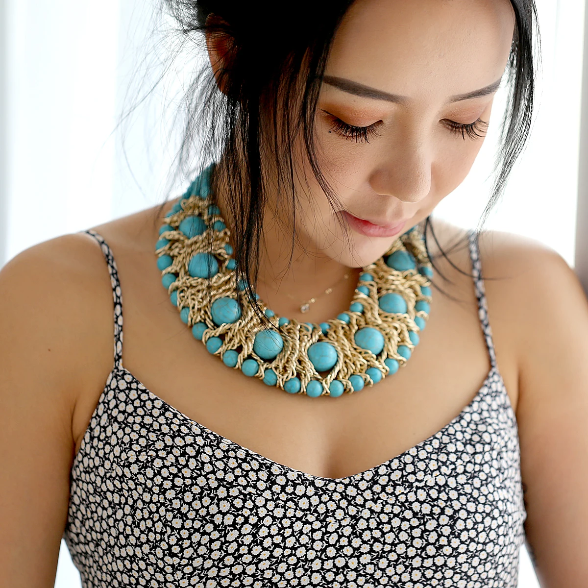 

HAHA&TOTO New Fashion Statement Necklace for Women Girls, Handmade Imitation Turquoise Beaded Choker Necklace Chunky Necklace