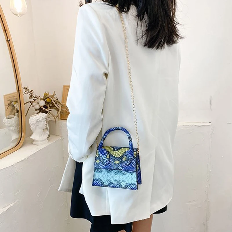 

Fashion Snake Print PU Shoulder Bag for Women Casual Chain Crossbody Bag Mini Lipstick Bag Small Square Bag