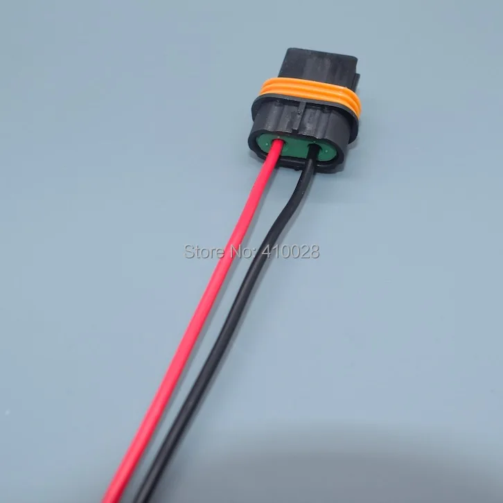 

shhworldsea 2p 6.3mm Weather Resistant Sealed socket/connector Fuse ATO Holder w/ Cap Assembly Kit