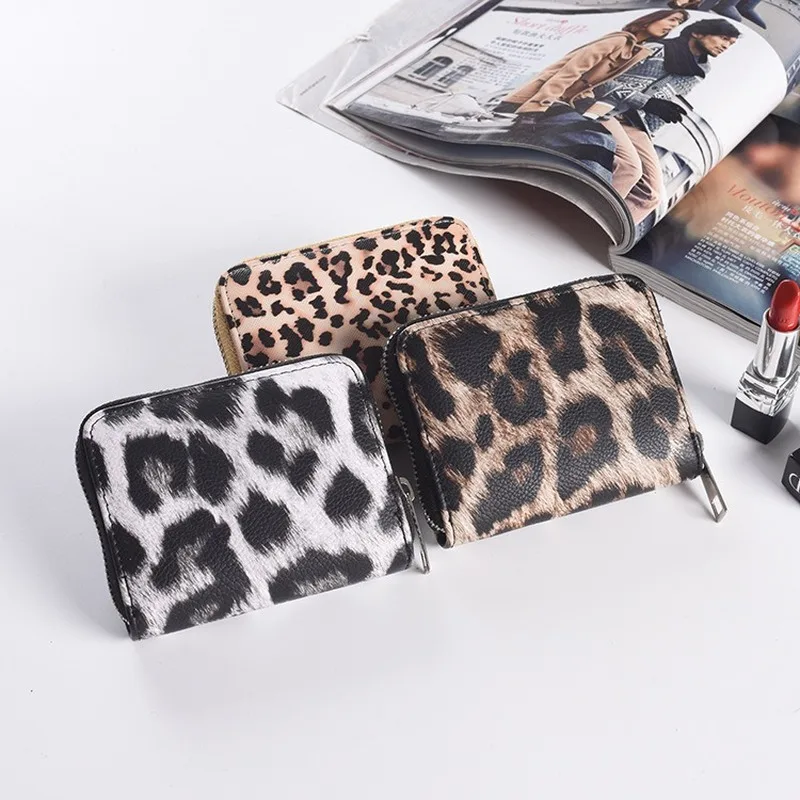 

Purse 2021 Women Wallet Women Short Leopard Print PU Wrist Strap Zipper Bag Large Capacity Multi-card Mobile Phone Bag Card Bag
