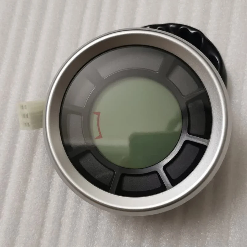 

1 set Universal LCD Digital Speedometer Odometer Tachometer Cylinders Gear Odometer Tachometer Trip Meter 12000RPM 199KM/h