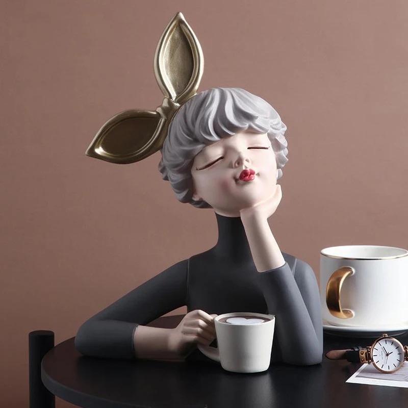 

Girl Resin Art Statue Gift Fairy Accessori Fashion Style Sculpture Ornaments Home Decoration Figurine Resin Embellishments