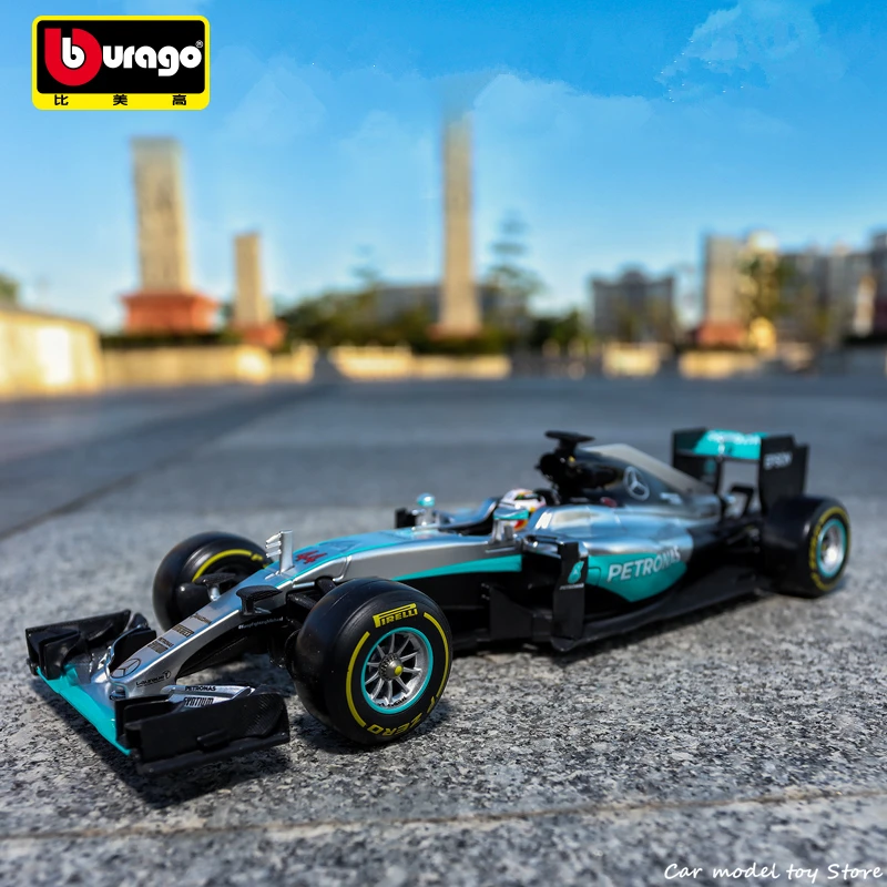 Модель автомобиля Bburago 1:18 F1 W07 Mercedes Benz NO6 авторизованный производитель модель из