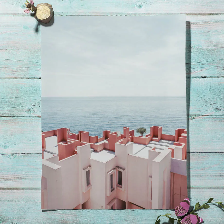 Розовый дом океан кокосовое дерево красная стена искусство холст живопись