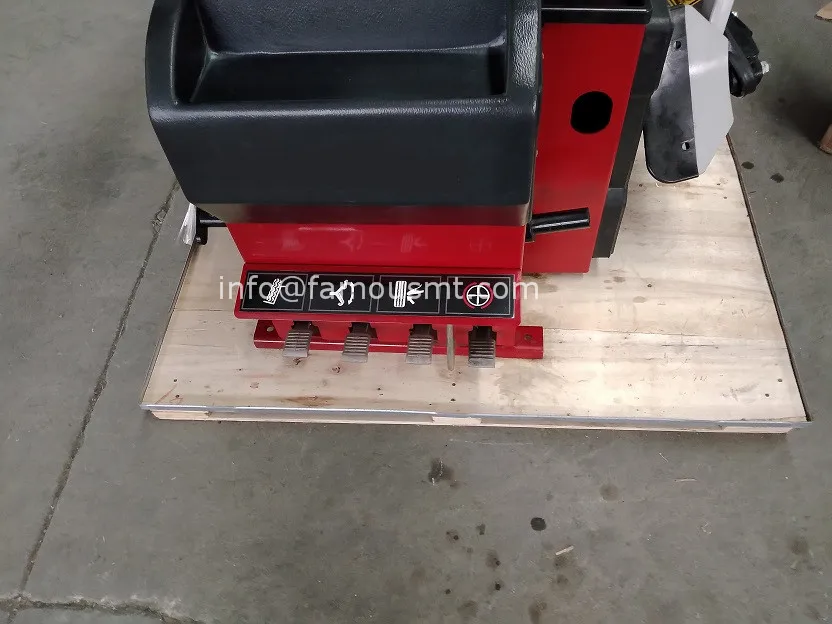 Шиномонтажный станок для шин| |