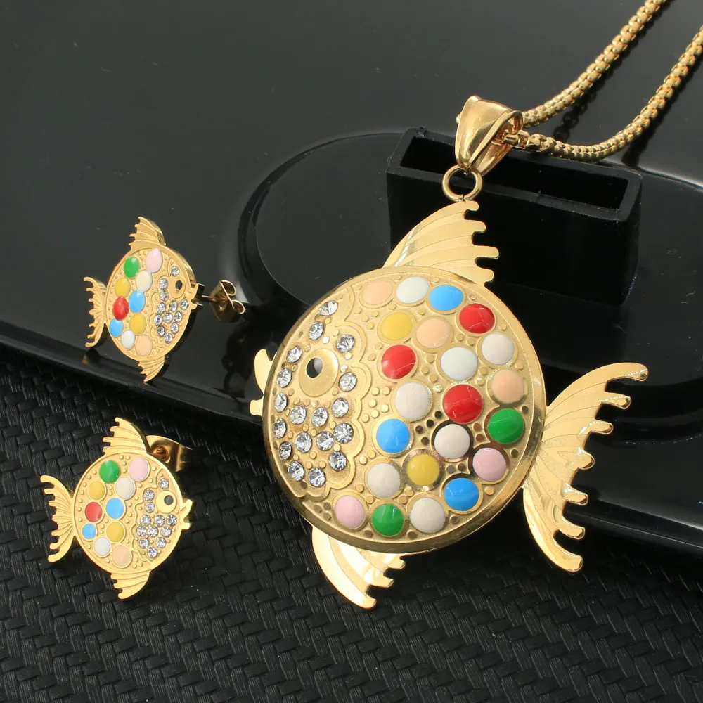 

Женский ювелирный комплект из колье и серёг, из нержавеющей стали