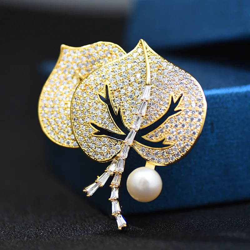 New Autumn Winter Season Natural Fresh Water Pearl Brooch Zircon Heart Brooches For women Fashion Accessories Fine Jewelry | Украшения и