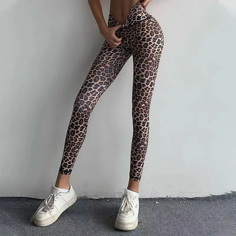Hot Sexy Fitness Pants Female Snakeskin Leopard Print High Waist Yoga Pants Spring European and American Peach Hip Leggings