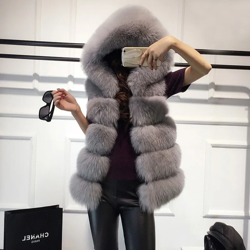 

2022 Winter Sleeveless Artificial Fox Fur Coat Gilet Faux Fur Jacket Female Solid Color Fur Warm Vest with Hood for Women