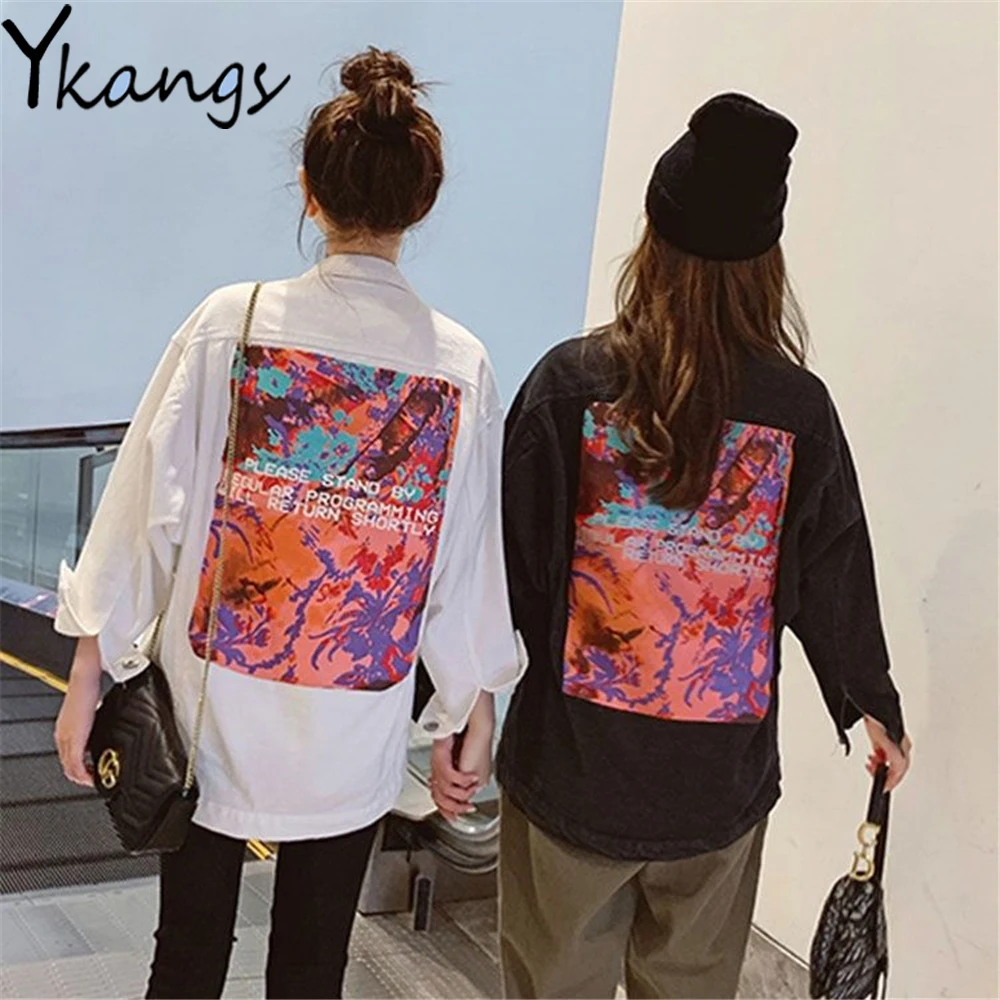

Letter Painted Print Vintage Button Pockets Jean Jacket Harajuku Gothic Oversized Loose Women Denim Coat White Black Outwear Top