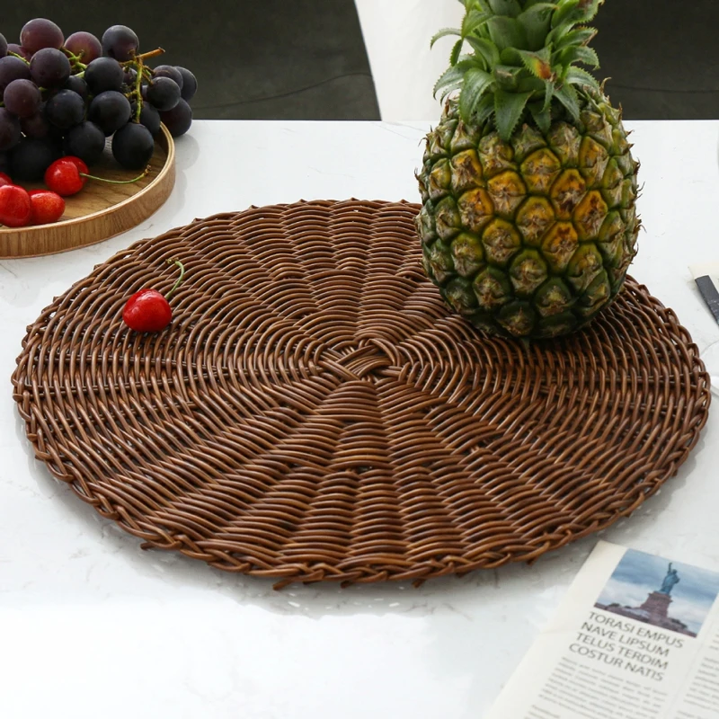 

Rattan Woven Placemats Round Table Mats Non Slip Heat Resistant Kitchen Place Tea Pot Bowl Mat Natural Multipurpose Placemat