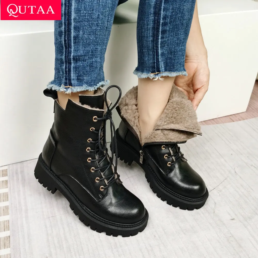 QUTAA/женские ботильоны из шерсти Модные теплые ботинки в байкерском стиле на меху