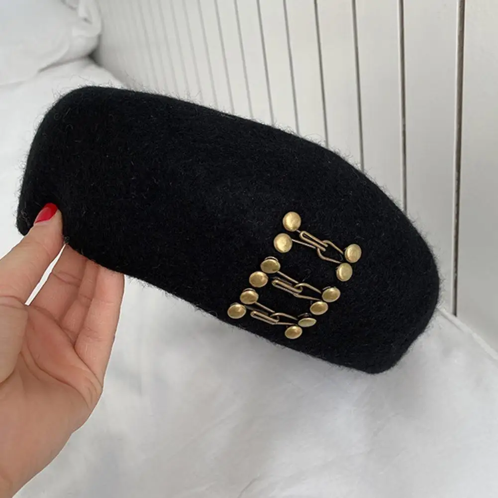 

Berets Hats Autumn Winter Fashion Hats Women Berets Adjustable Metal Button Warm Girl Black Faux Wool Beanie Cap Dropshipping