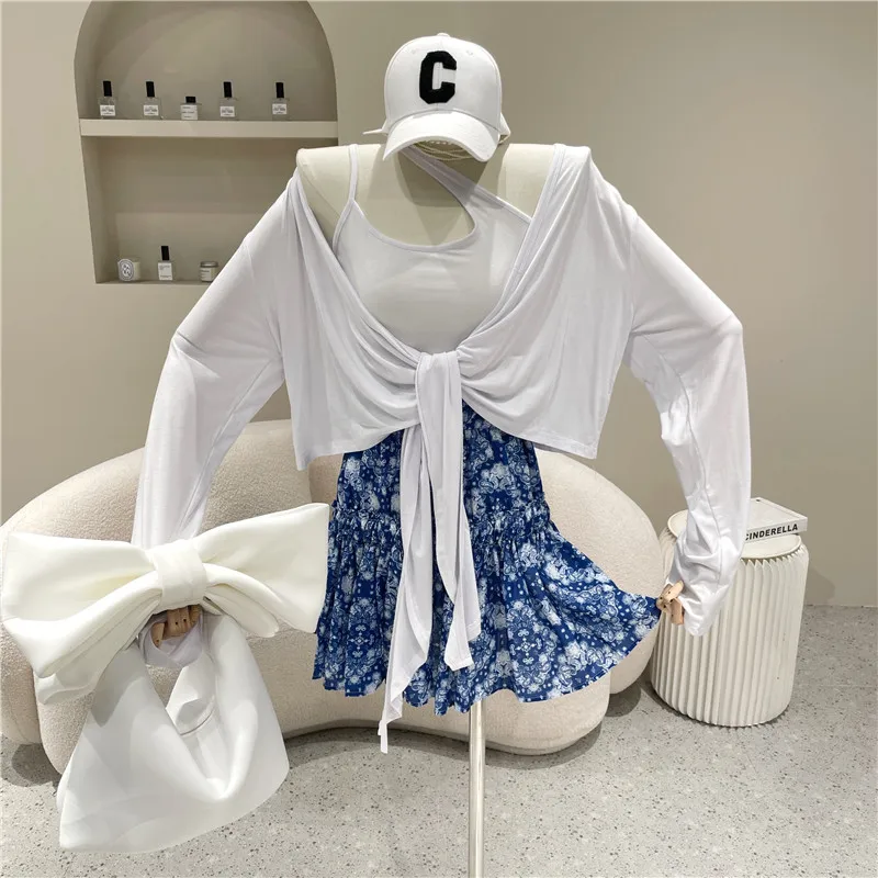 

New Women's Clothing 2021 Summer Design Vest + Sunscreen cardigan Top + floral skirt Three piece set