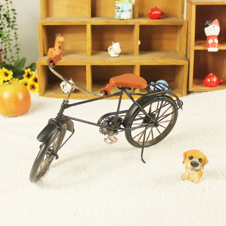 

Vintage Home Desktop Decoration Iron Metal Craft Balck Bike Model Hand Made Birthday Gift Miniatures Nostalgic Decorations
