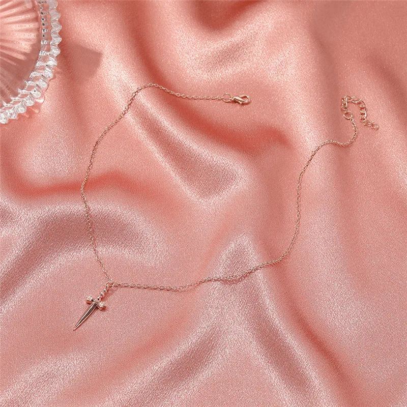 Модное винтажное ожерелье с кулоном в виде меча для женщин и мужчин Ретро хип-хоп