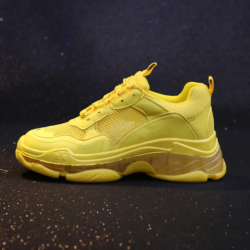 Женские теннисные кроссовки красные баскетбольные на танкетке для занятий