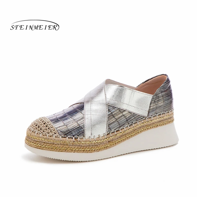 Женские туфли на плоской подошве из натуральной кожи без застежки платформе